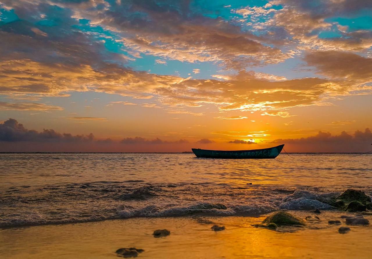 West Sands Ukulhas Island Ngoại thất bức ảnh